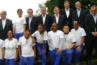 Artur Mas, presidente de la Generalitat de Cataluña, visita el Centro de Formación de la Fundación Gas Natural Fenosa en Río de Janeiro