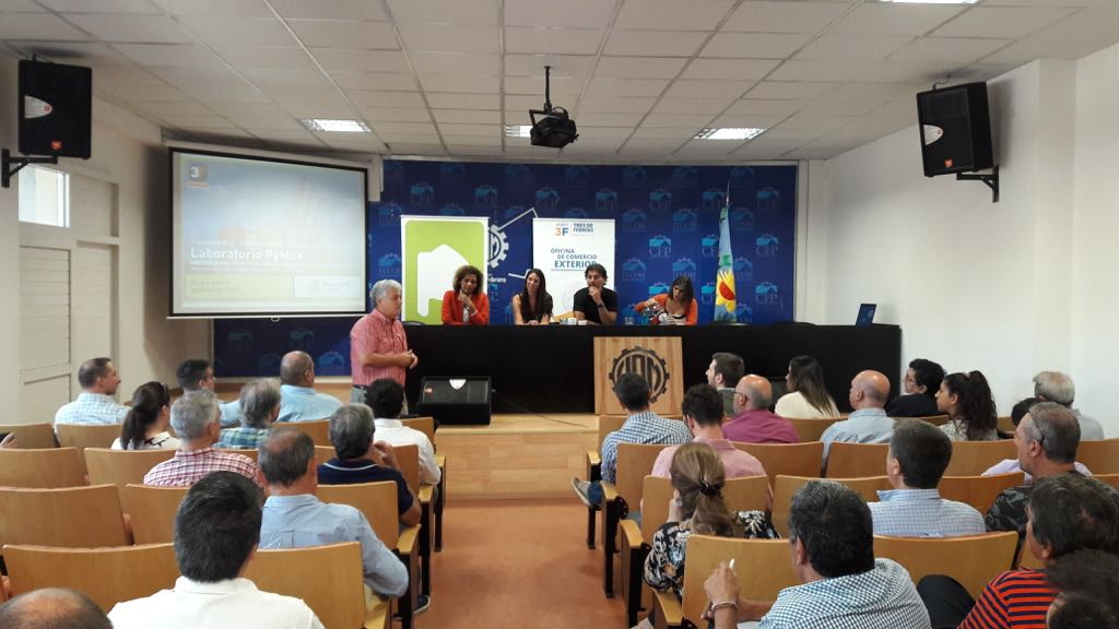 La Fundación Gas Natural Fenosa realizó el seminario "Herramientas públicas de financiamiento" en el partido de Tres de Febrero