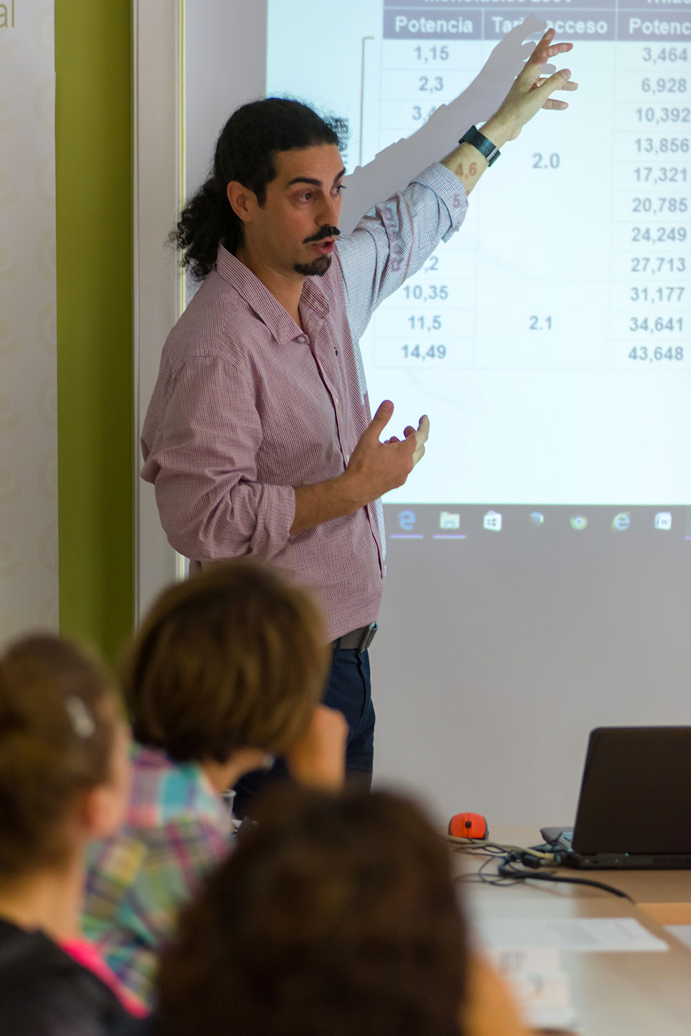 Formador Escuela de Energía