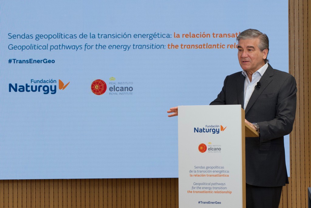 La investigadora del Center for Strategic and International Studies (CSIS) de Washington ha analizado las implicaciones de la Ley para la Reducción de la Inflación (IRA) del Gobierno americano, en la jornada ‘Sendas geopolíticas de la transición energética: la relación transatlántica’, organizada por Fundación Naturgy y el Real Instituto Elcano.
