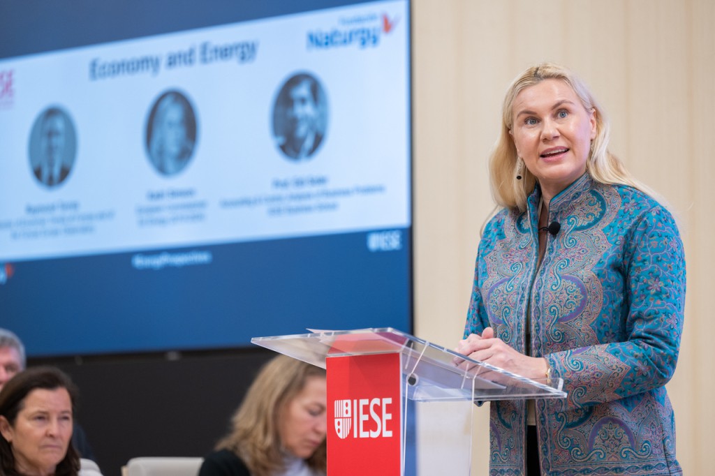 Kadri Simson y Raymond Torres han protagonizado una nueva sesión de estas conferencias de alto nivel, poniendo el foco en cómo reforzar la seguridad y la competitividad de España y Europa ante la volatilidad energética mediante renovables, regulación e inversión.